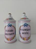 2 antieke apothekerspotten / kruidenpotten, Ophalen of Verzenden