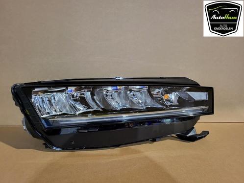 KOPLAMP RECHTS Skoda Octavia Combi (NXAC) (5E4941016), Auto-onderdelen, Verlichting, Skoda, Gebruikt