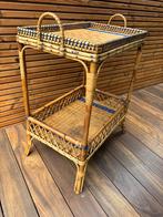 Vintage bamboe-rotan bijzet, Ophalen, Gebruikt