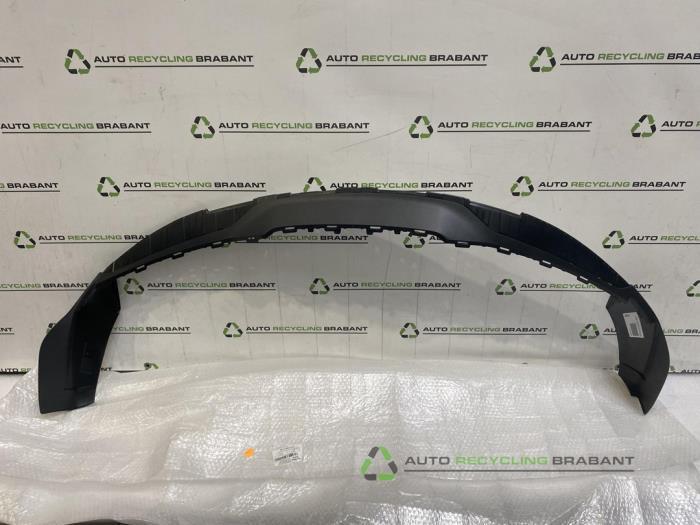 Spoiler voorbumper van een Porsche Taycan, Auto-onderdelen, Carrosserie, Gebruikt, 3 maanden garantie, Ophalen of Verzenden