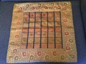 Housse de coussin en tissu 50x50 cm beschikbaar voor biedingen