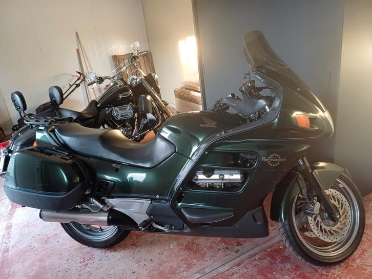 Honda pan european st1100 in perfecte originele staat. Met n, Motoren, Motoren | Honda, Particulier, Toermotor, meer dan 35 kW