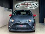 Toyota Yaris 1.5i * GARANTIE 12 MOIS * 1er propriétaire *, Stof, Gebruikt, 4 cilinders, 109 g/km