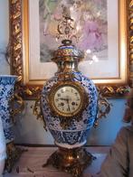 grote mooie klok DELFTS BLAUW met zijstukken, Antiek en Kunst, Ophalen