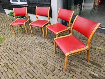 4 antieke design stoelen