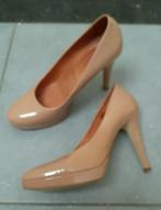 Mano beige pumps, Kleding | Dames, Verzenden, Zo goed als nieuw, Beige, Pumps