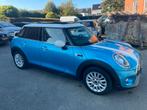 Mini Cooper 1.5i Aut.Navi/Camera/Cruise/Pano/Garantie, Auto's, 4 cilinders, Blauw, Leder, Bedrijf
