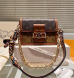 Louis Vuitton dauphine tas, Handtassen en Accessoires, Tassen | Damestassen, Ophalen of Verzenden, Nieuw, Bruin, Schoudertasje