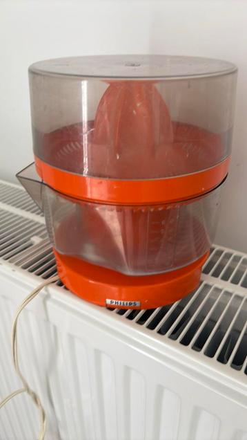 Vintage philips citruspers beschikbaar voor biedingen