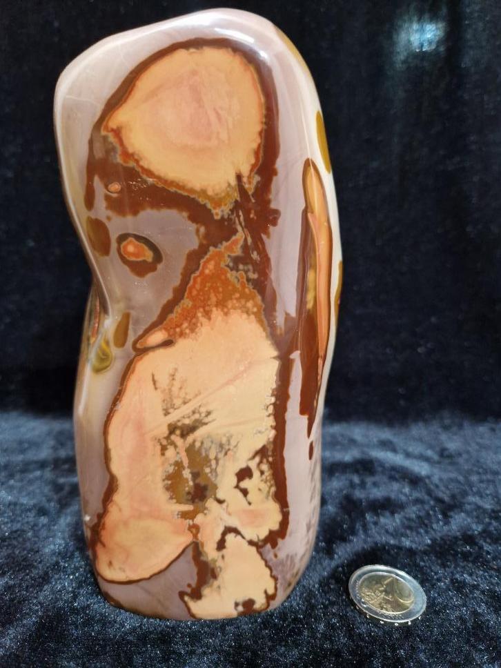 Prachtige Polychroom Jaspis Vrije Vorm - 1.855 g, Verzamelen, Mineralen en Fossielen, Mineraal, Ophalen of Verzenden