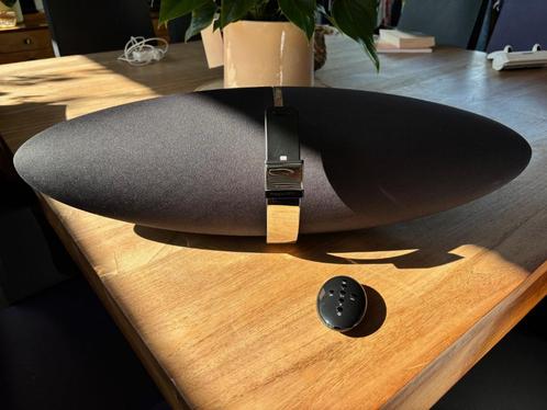 Bowers & Wilkins Zeppelin Air, Audio, Tv en Foto, Luidsprekerboxen, Zo goed als nieuw, Front, Rear of Stereo speakers, 60 tot 120 watt