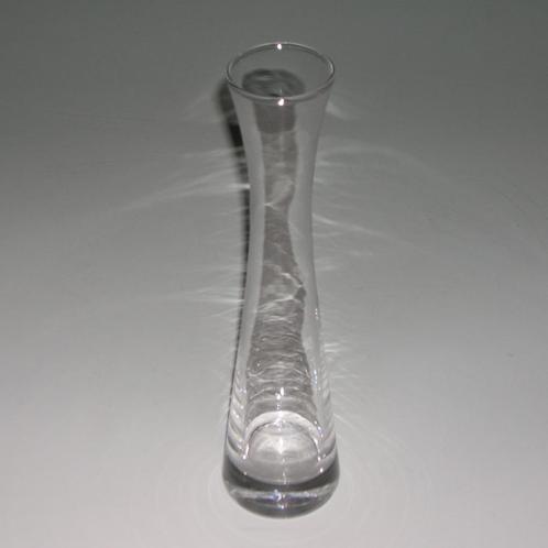 Smalle glazen vaas 28 cm, Maison & Meubles, Accessoires pour la Maison | Vases, Comme neuf, Verre, Enlèvement