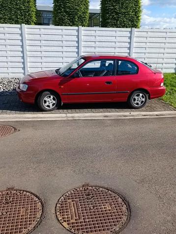 Hyundai Accent 98.000km beschikbaar voor biedingen