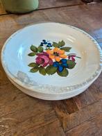6 assiettes vintage, Maison & Meubles, Enlèvement, Assiettes(s)