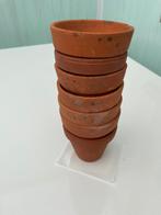 7 terracottapotten dia 9,5 a 10 cm, Ophalen