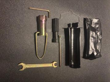 GEREEDSCHAP BAKJE HONDA CAMINO beschikbaar voor biedingen