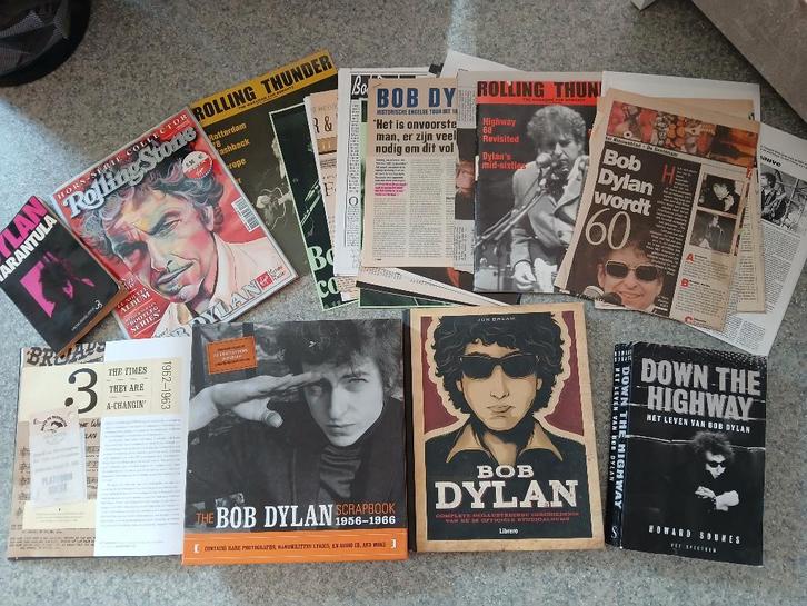 Bob Dylan diverse boeken en tijdschriften, Boeken, Literatuur, Ophalen of Verzenden