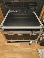8x showtec compact par 7 tri + flightcase + klemmen, Muziek en Instrumenten, Licht en Laser, Ophalen