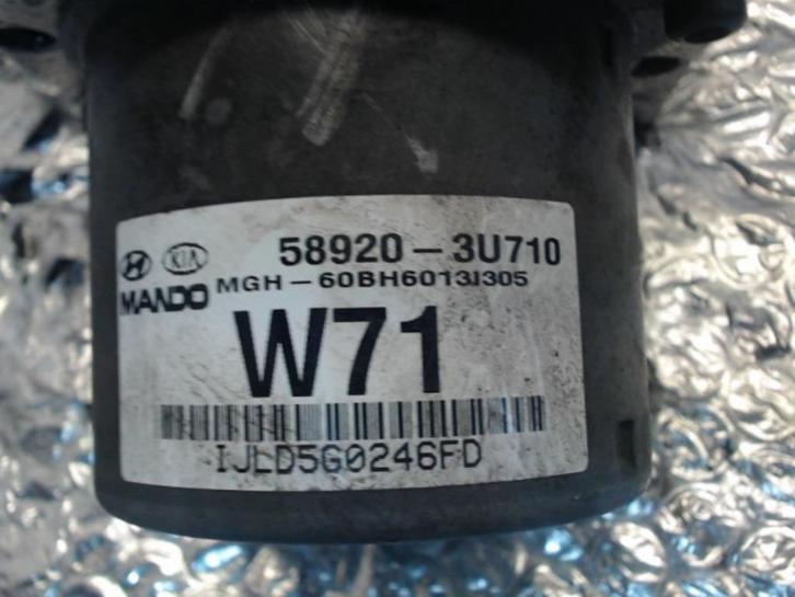 Bloc ABS Kia Sportage 3 1.7CRDi 85kw 2010-2014 LP/15132, Autos : Pièces & Accessoires, Freins & Transmission, Kia, Utilisé, Enlèvement ou Envoi