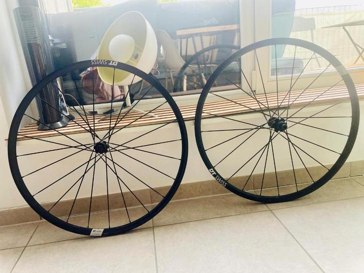 Roues DT SWISS P 1800 SPLINE, Fietsen en Brommers, Fietsonderdelen, Nieuw, Racefiets, Wiel, Ophalen of Verzenden