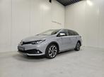 Toyota Auris Touring Sport 1.8 Hybrid Autom. - Airco - Tops, Auto's, Te koop, 99 pk, Zilver of Grijs, Break