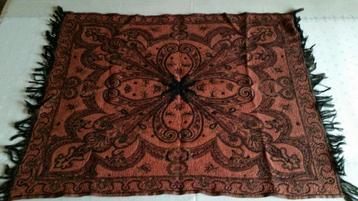 2 Vintage tafelkleden Paisley Jacquard geweven doek  beschikbaar voor biedingen