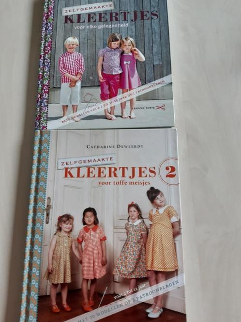 naaiboeken "Zelfgemaakte kleertjes" (Catharina Deweerdt), Hobby en Vrije tijd, Naaien en Fournituren, Zo goed als nieuw, Overige typen