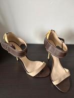 Sandales talons hauts, Enlèvement ou Envoi