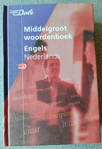 Van Dale Middelgroot woordenboek Engels-Nederlands beschikbaar voor biedingen