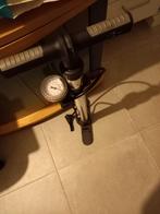 Voetpomp grijs en zwart, Enlèvement, Utilisé