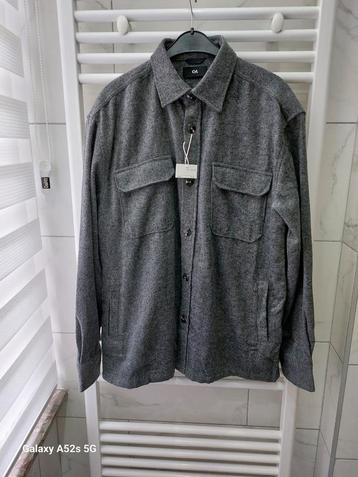 SurChemise flanelle homme taille médium neuve 15 €, Enlèvement ou Envoi, Comme neuf