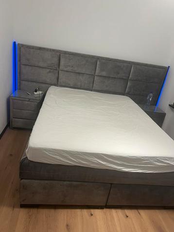 Deluxe Boxspring  Kingsize beschikbaar voor biedingen