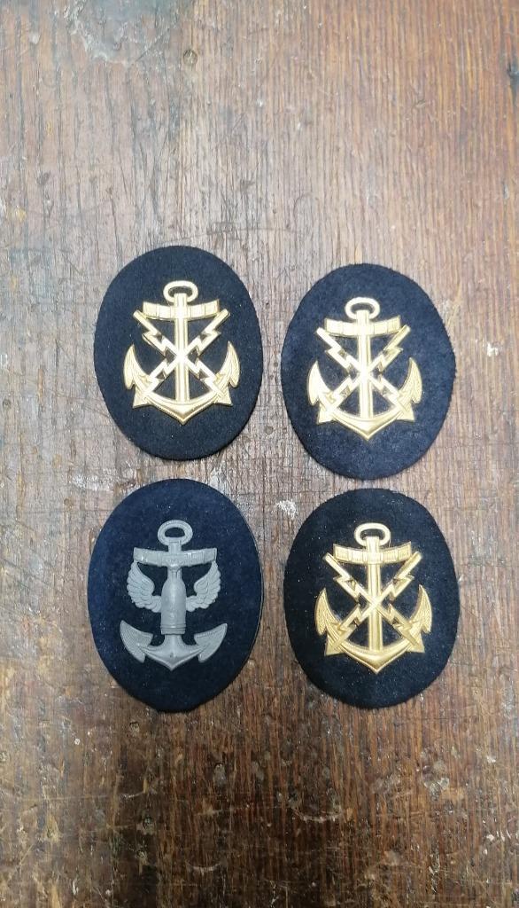 Duitse militaire insignes Kriegsmarine WO2, Verzamelen, Militaria | Tweede Wereldoorlog, Verzenden