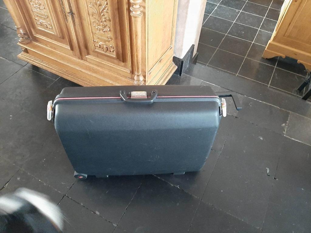 Valise Samsonite +Beauty Case "Limited Version", Enlèvement ou Envoi, Roulettes