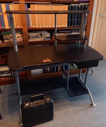 Computertafel, 120 à 170 cm, 70 à 120 cm, Enlèvement, Utilisé