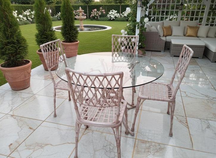 Orangerieset met gietijzeren stoelen en glazen blad, Tuin en Terras, Tuinsets en Loungesets, Zo goed als nieuw, Ophalen