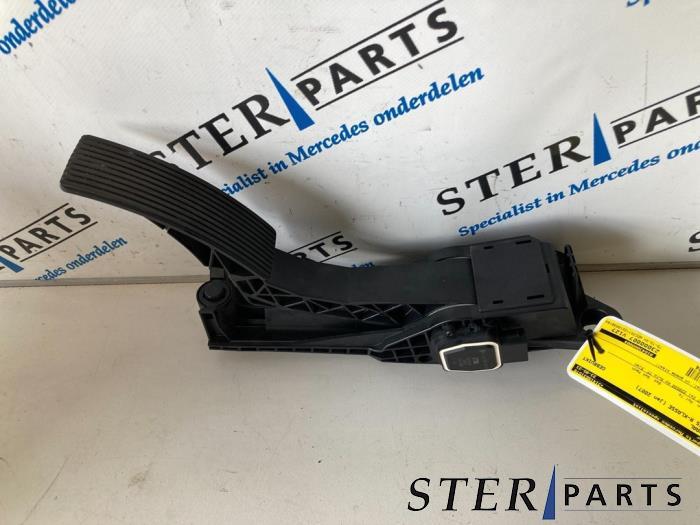 Gaspedaal van een Mercedes R-Klasse, Auto-onderdelen, Interieur en Bekleding, Mercedes-Benz, Gebruikt, 3 maanden garantie, Ophalen of Verzenden