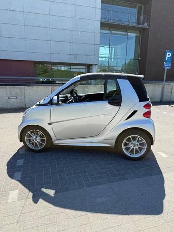 Smart ForTwo cabriolet 54500km, Autos, Achat, Cabriolet, Noir, 2 portes