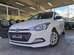 Hyundai i20 1.2i Cool / CLIMATISATION / GARANTIE 12 MOIS, Overige brandstoffen, Wit, Bedrijf, https://public.car-pass.be/vhr/2797d659-2bcb-4449-8ae7-69e7ae361fa3