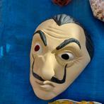Masque de carnaval, Ophalen, Zo goed als nieuw