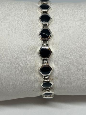 Zilveren armband met onyx ( zilver 925) beschikbaar voor biedingen
