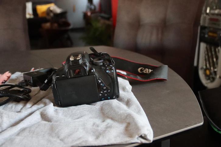 appareil photo, TV, Hi-fi & Vidéo, Appareils photo numériques, Comme neuf, Canon, 8 fois ou plus, Enlèvement