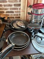 Allerlei keuken gerief , pannen , serviezen,  electro enz