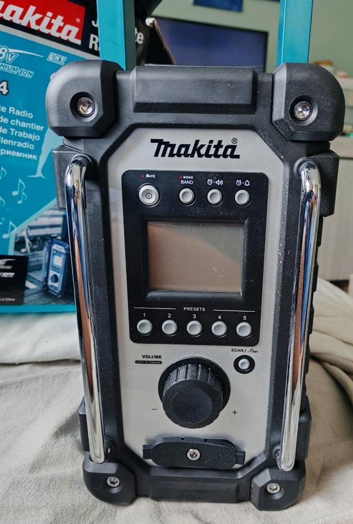 Makita Bouwradio DMR116, Doe-het-zelf en Bouw, Overige Doe-Het-Zelf en Bouw, Nieuw, Ophalen of Verzenden