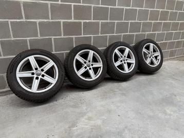 Originele Audi A3 16 inch velgen met winterbanden beschikbaar voor biedingen