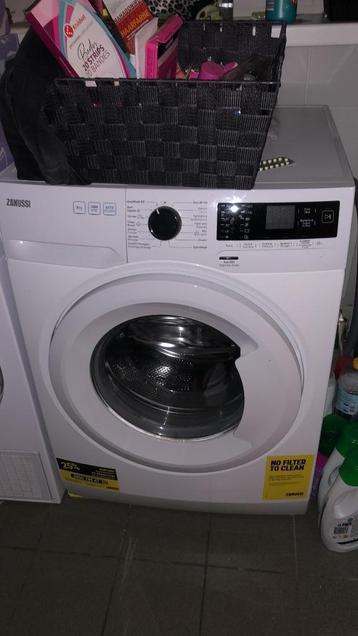 Wasmachine zanussi beschikbaar voor biedingen