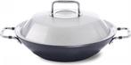 Fissler Wokpan 31cm + RVS deksel - Adamant Classic | Nieuw, Ophalen of Verzenden, Keramische plaat, Wok, Nieuw