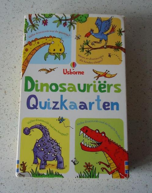 "Dinosauriers" Quizkaarten van Usborne in prima staat !, Hobby en Vrije tijd, Gezelschapsspellen | Kaartspellen, Zo goed als nieuw