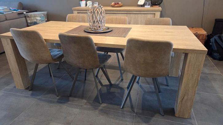 Eetkamer in eik - laminaat, Huis en Inrichting, Complete eetkamers, Ophalen