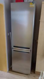 Whirlpool koelkast en vriezer 250€, Elektronische apparatuur, Koelkasten en IJskasten, Ophalen, Gebruikt, Met aparte vriezer, 160 cm of meer